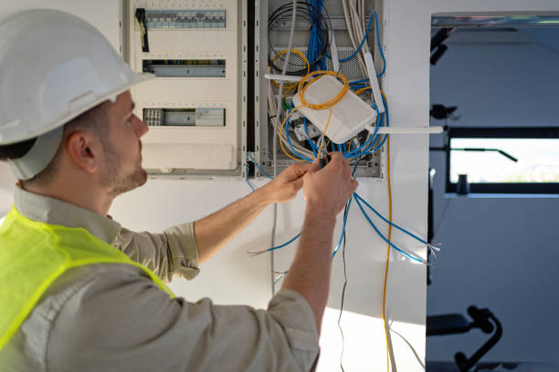 Best Commercial Electrician Services  in Freemansburg, PA